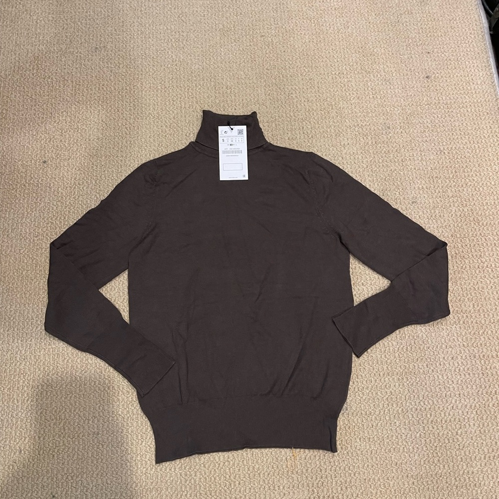 Zara Women’s dark  green Sweater size XS, S